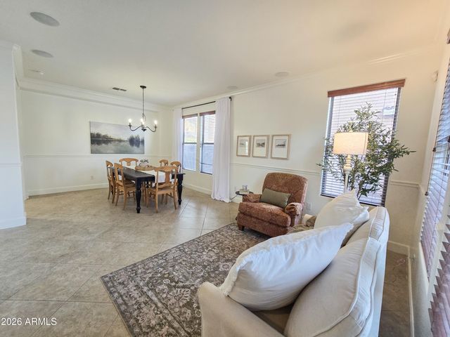 3496 E MERRILL Avenue, Gilbert, AZ 85234