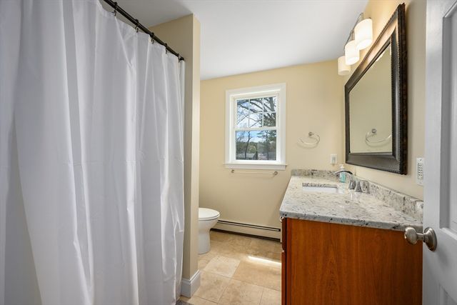 2 W Crossfield Rd, Sandwich, MA 02644