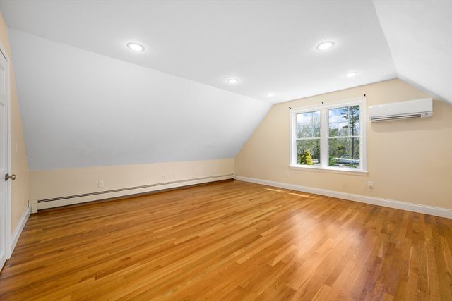 2 W Crossfield Rd, Sandwich, MA 02644