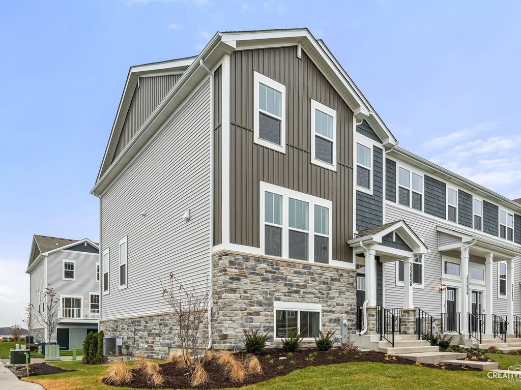 14949 S Dyer Lane, Plainfield, IL 60544