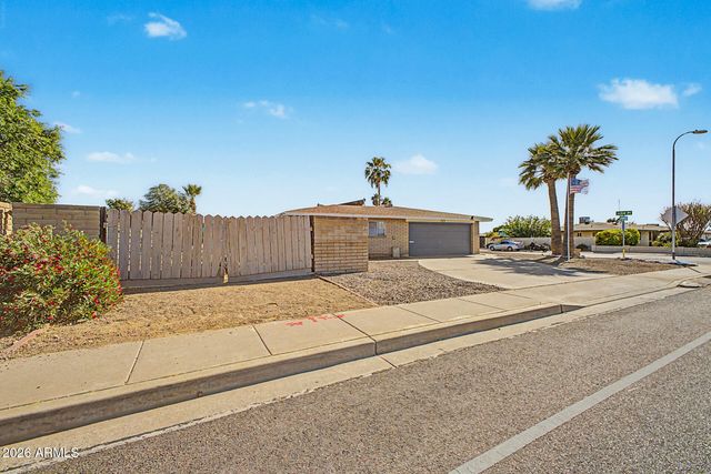 755 N 63RD Place, Mesa, AZ 85205