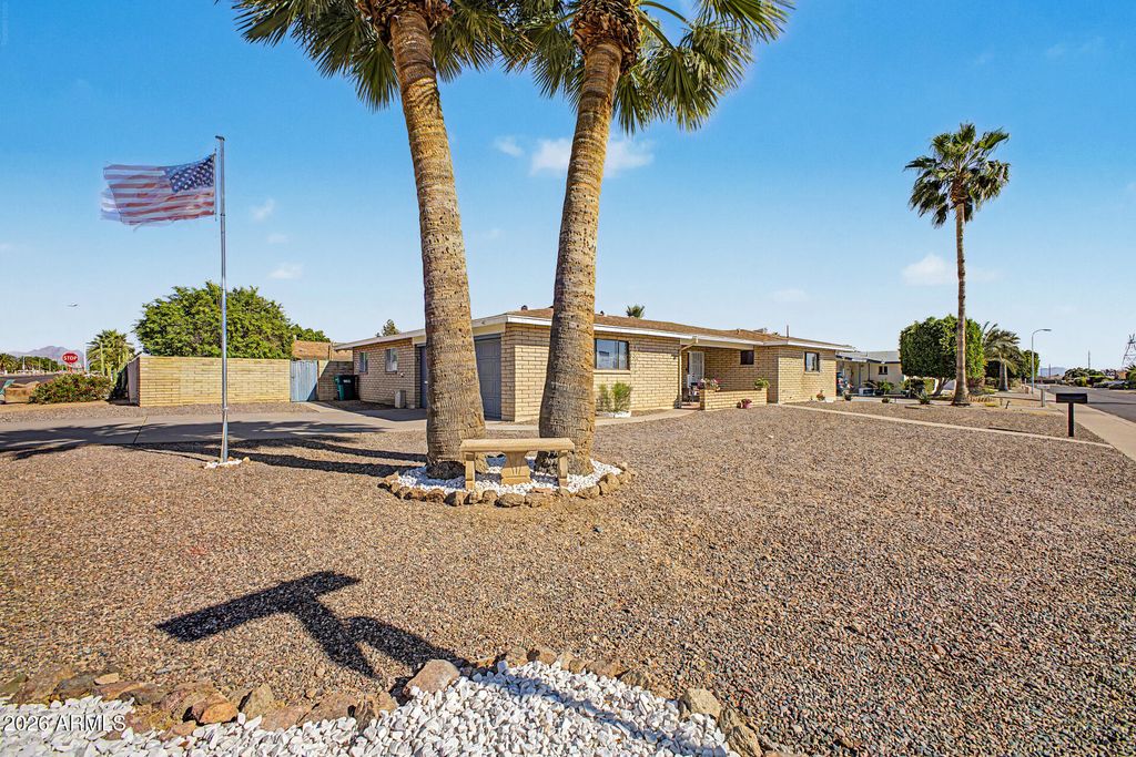 755 N 63RD Place, Mesa, AZ 85205