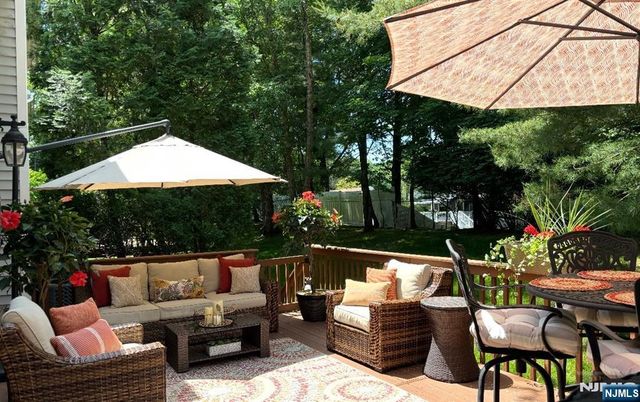 15 Drake Drive G2, Hillsdale, NJ 07642