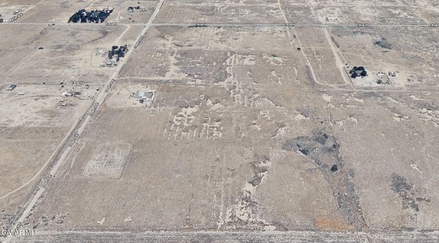 100th St E, Lancaster, CA 93535