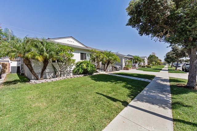 2513 Greentop, Lakewood, CA 90712