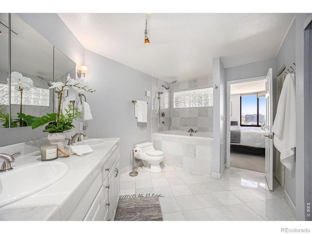 1625 Larimer Street 2601, Denver, CO 80202