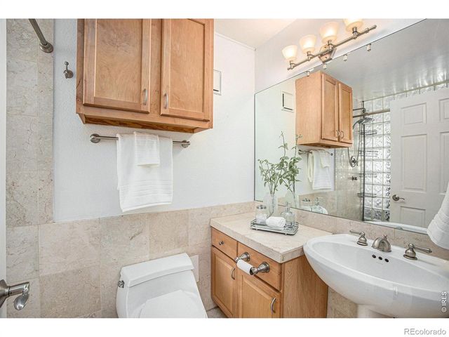 1625 Larimer Street 2601, Denver, CO 80202