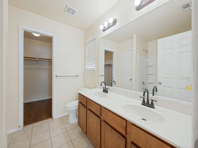 1281 Wysteria Lane, Burleson, TX 76028