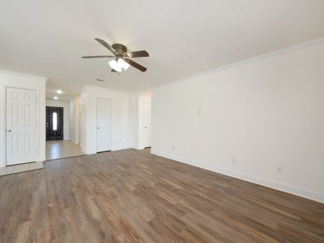 1281 Wysteria Lane, Burleson, TX 76028