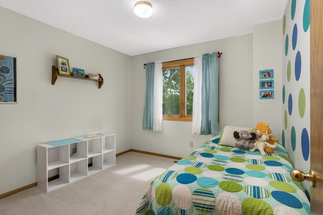 3839 Shannon Drive, Hastings, MN 55033