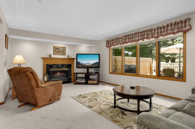 3839 Shannon Drive, Hastings, MN 55033