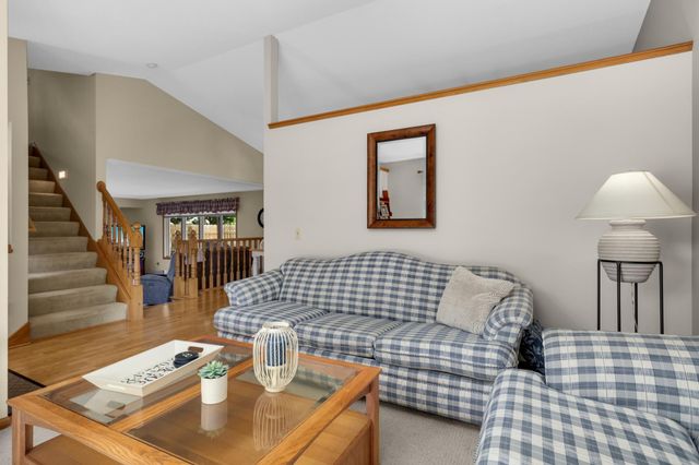 3839 Shannon Drive, Hastings, MN 55033