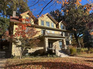 12 W 53rd Terrace, Kansas City, MO 64112