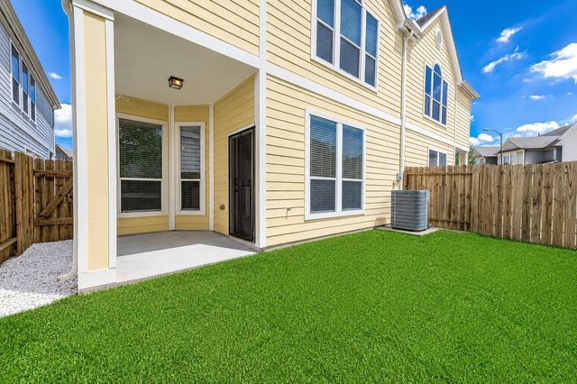 14923 Atmore Place Drive, Houston, TX 77082