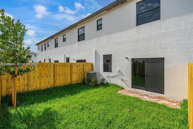 23507 SW 129th Path, Homestead, FL 33032