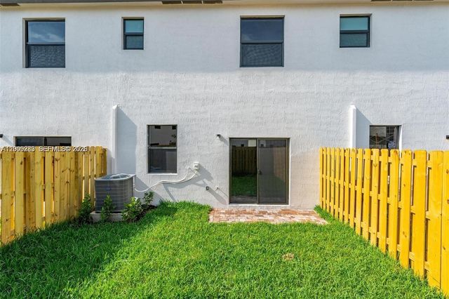 23507 SW 129th Path, Homestead, FL 33032