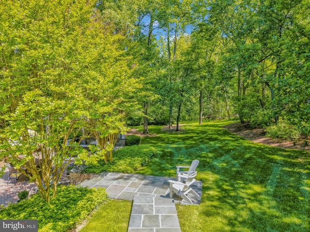 10010 HIGH HILL PL, Great Falls, VA 22066