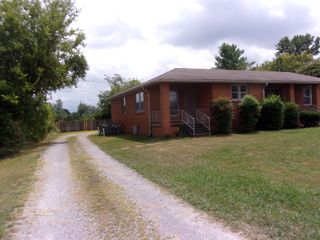 205 Westhill Dr Apt A, Lebanon, TN 37087