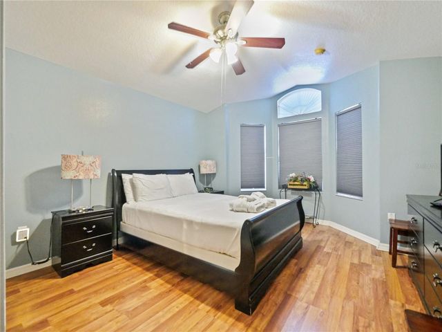 160 HIGH POINT DRIVE, Davenport, FL 33837