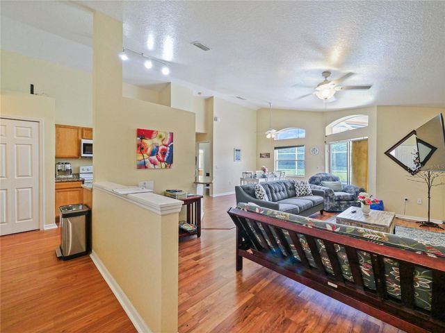 160 HIGH POINT DRIVE, Davenport, FL 33837