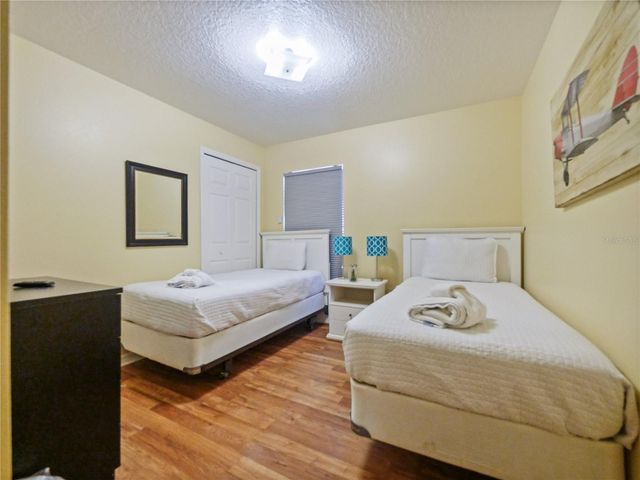 160 HIGH POINT DRIVE, Davenport, FL 33837