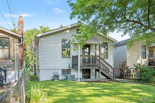 4614 S 39th Street, St Louis, MO 63116