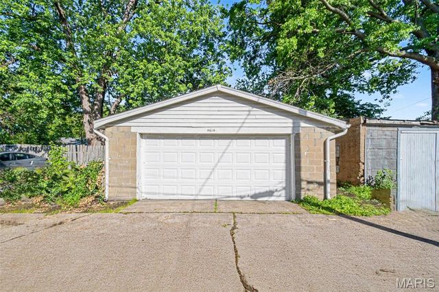 4614 S 39th Street, St Louis, MO 63116
