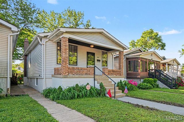 4614 S 39th Street, St Louis, MO 63116