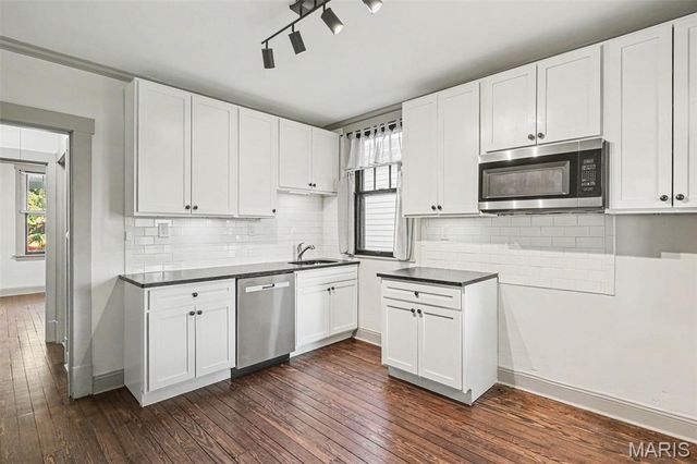4614 S 39th Street, St Louis, MO 63116