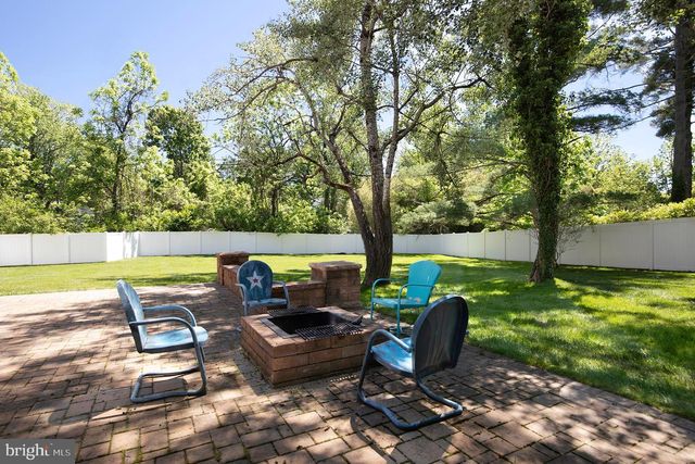 1900 MORNINGMIST DR, Silver Spring, MD 20906