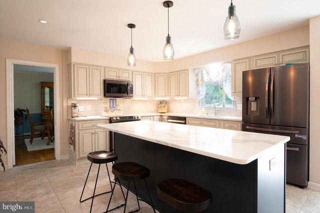 1900 MORNINGMIST DR, Silver Spring, MD 20906