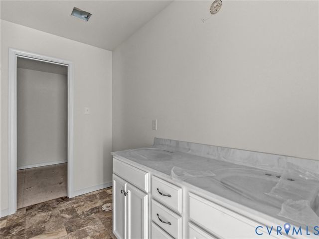 180 Ashburn Rd, Cumberland, VA 23040