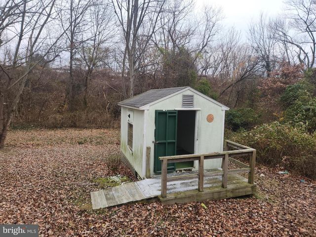 1040 HILMAR CIR, Columbia, PA 17512