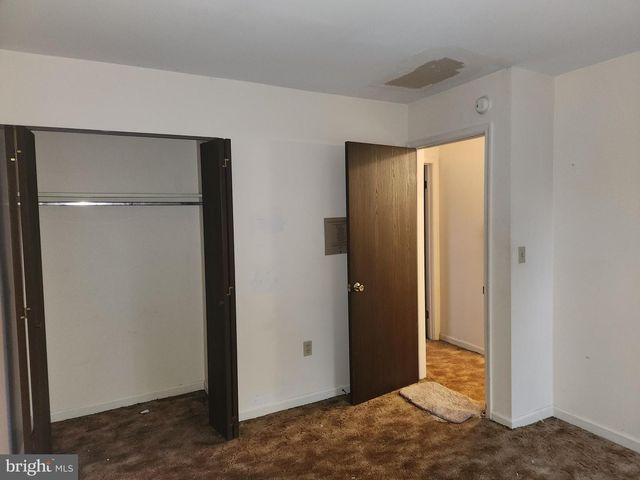 1040 HILMAR CIR, Columbia, PA 17512