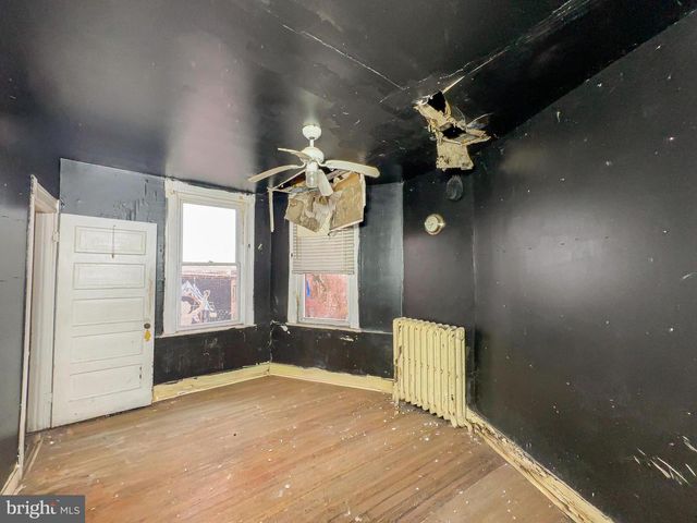 501 CUMBERLAND ST, Baltimore, MD 21217