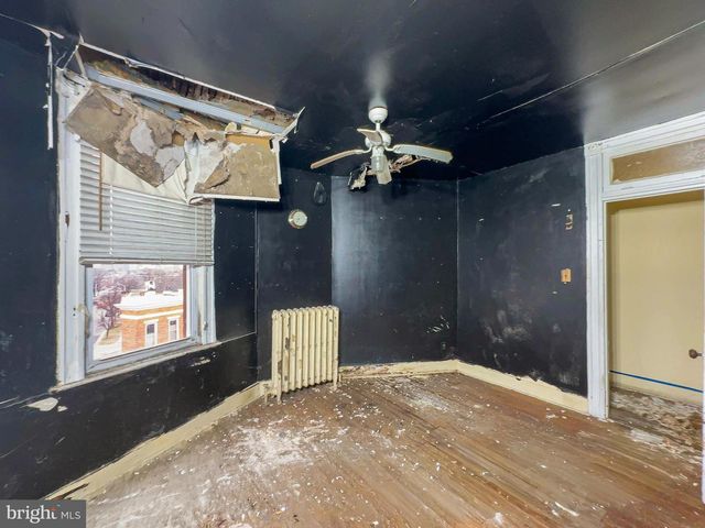 501 CUMBERLAND ST, Baltimore, MD 21217