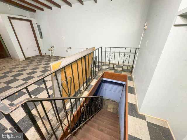 501 CUMBERLAND ST, Baltimore, MD 21217