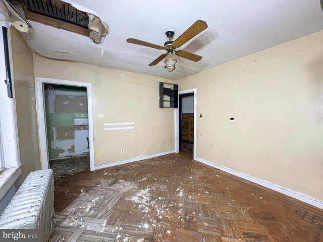 501 CUMBERLAND ST, Baltimore, MD 21217