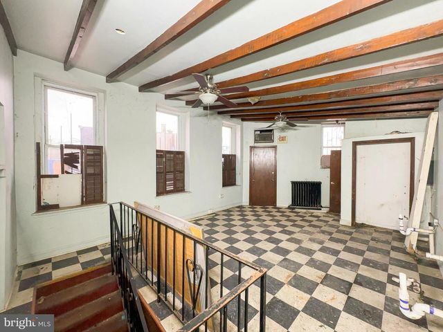 501 CUMBERLAND ST, Baltimore, MD 21217