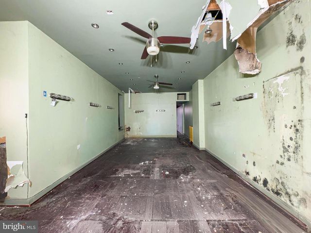 501 CUMBERLAND ST, Baltimore, MD 21217