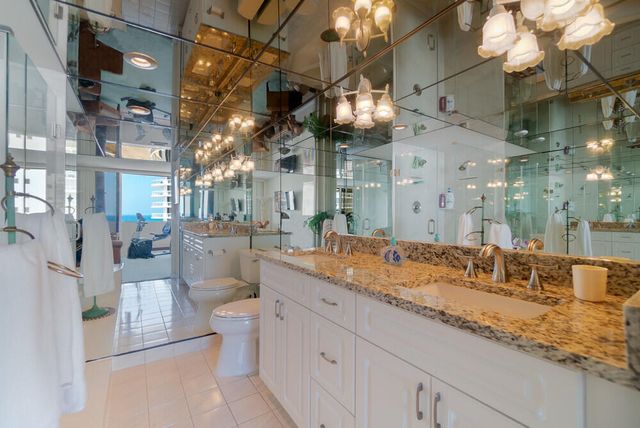 4200 N Ocean Drive 1-1806, Singer Island, FL 33404