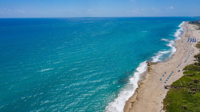 4200 N Ocean Drive 1-1806, Singer Island, FL 33404