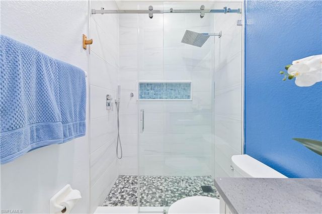 9006 Gladiolus Preserve CIR, Fort Myers, FL 33908