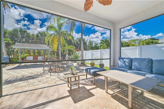 9006 Gladiolus Preserve CIR, Fort Myers, FL 33908