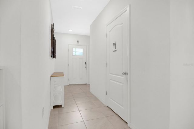 33 BELLA OAKS DRIVE, Port Orange, FL 32129