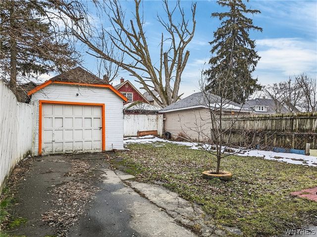 48 Elmer Avenue, Buffalo, NY 14215