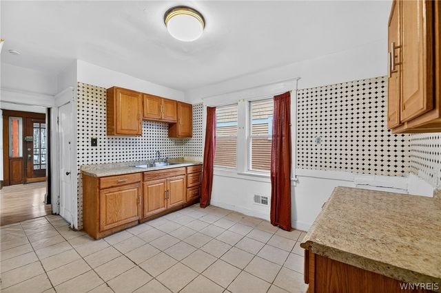 48 Elmer Avenue, Buffalo, NY 14215