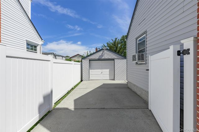 1316 Telegram Avenue, Elmont, NY 11003