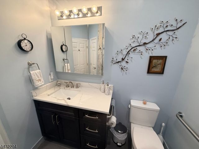 5319 Richmond Rd 319, West Milford Twp., NJ 07480