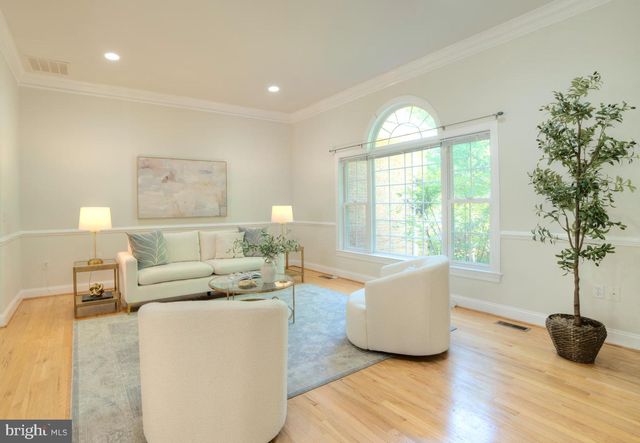 4300 PINETREE RD, Rockville, MD 20853